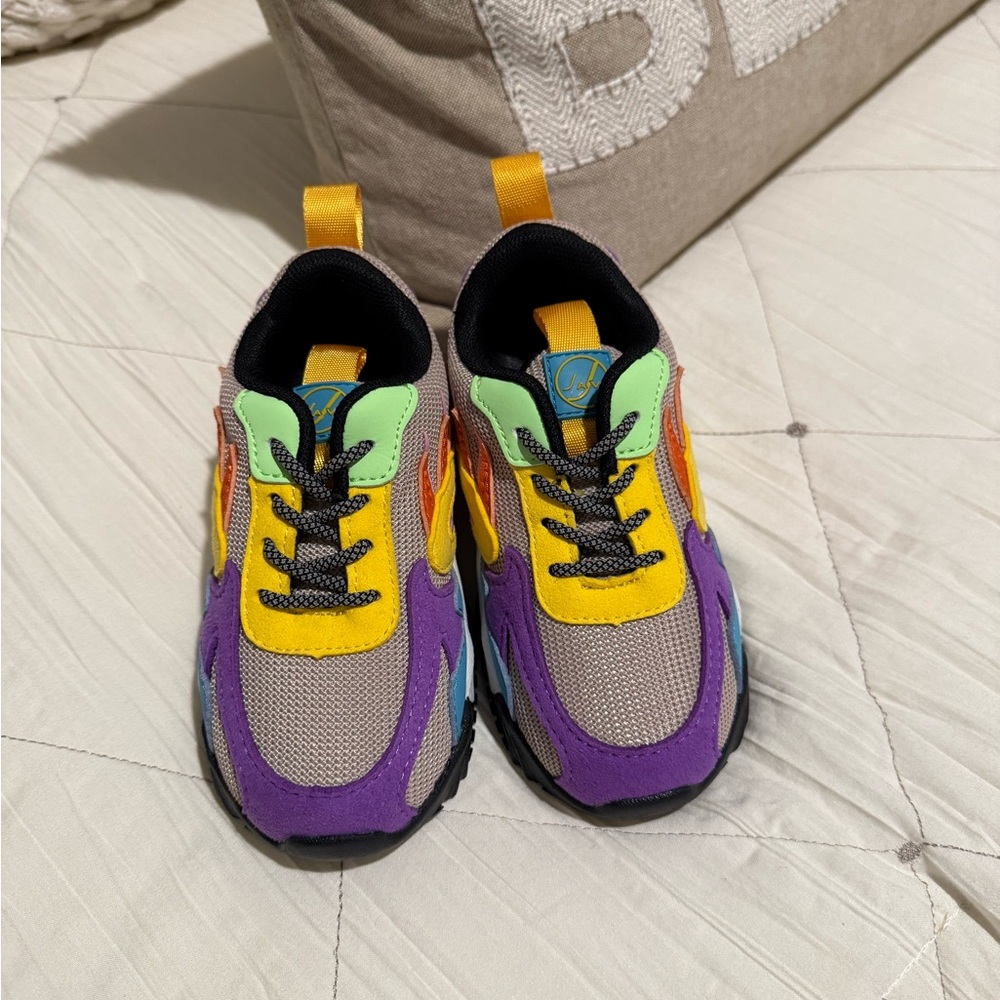 Colorful Athletic Toddler Sneakers - Picture 3 of 5